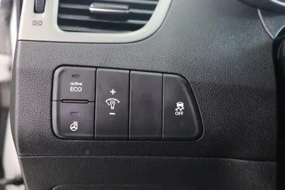Hyundai Avante 2014, 163802 км, за 4700000 KRW - фото 15