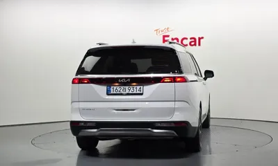 Kia Canival 2023, 27842 км, за 29900000 KRW