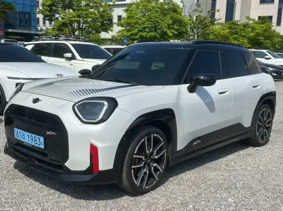 MINI Aceman · 2025 год