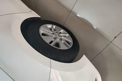 Toyota Corolla 2014, 84700 км, за 55410.25 CNY - фото 8