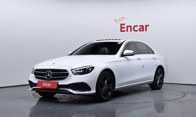Mercedes-Benz E-Class · 2022 год