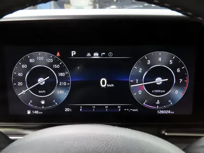 Kia Canival 2023, 125986 км, за 26800000 KRW - фото 8