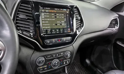 Jeep Cherokee 2019, 62807 км, за 17500000 KRW - фото 18
