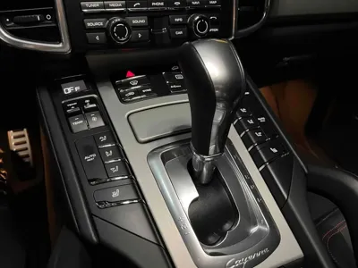 Porsche Cayenne 2014, 56400 км, за 43000000 KRW - фото 9