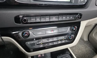 Kia Canival 2017, 238123 км, за 9300000 KRW - фото 16