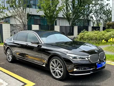BMW 7 Series 2018, 147000 км, за 279800 CNY