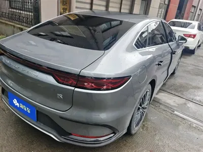 BYD Han 2022, 75600 км, за 79800 CNY