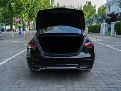 Mercedes-Benz E-Class 2021, 48000 км, за 249800 CNY - фото 9
