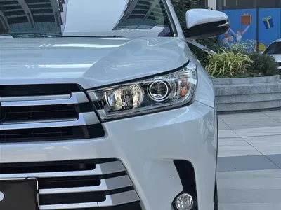 Toyota Highlander 2021, 70000 км, за 139800 CNY - фото 11