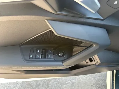 Audi A3 2023, 50000 км, за 138800 CNY