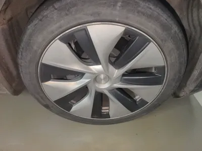 Tesla Model Y 2022, 52900 км, за 155292.09 CNY - фото 8