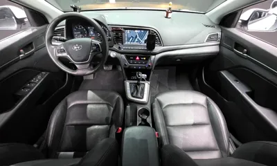Hyundai Avante 2018, 12217 км, за 12100000 KRW - фото 7