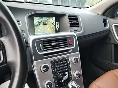 Volvo S60 2015, 176400 км, за 33300 CNY - фото 13