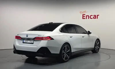 BMW 5-Series 2024, 23532 км, за 75900000 KRW