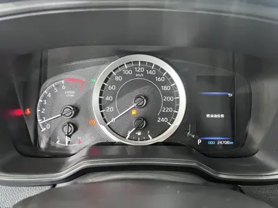 Toyota Corolla 2023, 24000 км, за 89800 CNY - фото 10