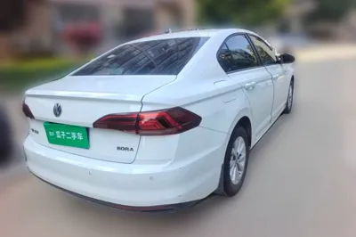Volkswagen Bora 2019, 77100 км, за 48551.1 CNY