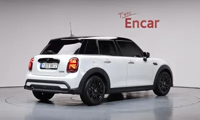 MINI Cooper 2024, 3431 км, за 29900000 KRW