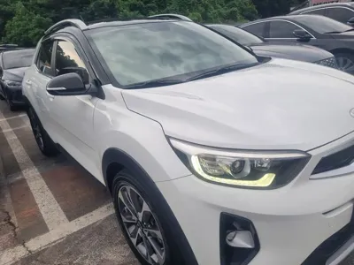 Kia Stonic 2018, 67888 км, за 10900000 KRW