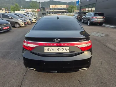 Hyundai Grandeur 2017, 81780 км, за 10800000 KRW - фото 4