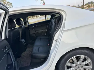 Qoros Qoros 3 2018, 80000 км, за 19800 CNY - фото 24