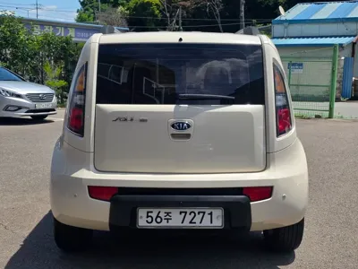 Kia Soul 2010, 113210 км, за 3800000 KRW