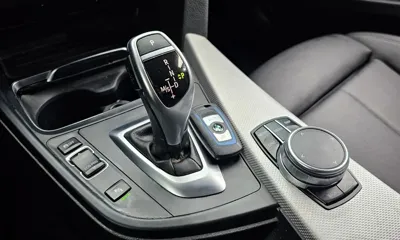 BMW 3-Series 2017, 101053 км, за 15900000 KRW - фото 9