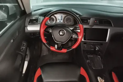 Volkswagen Lamando 2019, 68200 км, за 61120.46 CNY - фото 7
