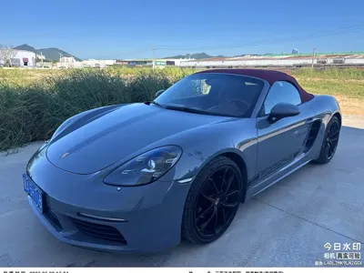 Porsche 718 · 2023 год