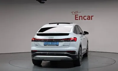 Audi Q4 e-tron 2023, 21838 км, за 44500000 KRW