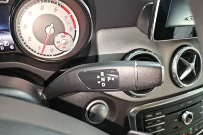 Mercedes-Benz GLA 2016, 84700 км, за 67099.71 CNY - фото 17