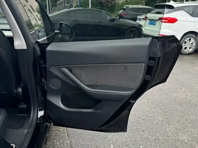 Tesla Model Y 2022, 80000 км, за 104500 CNY - фото 11