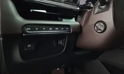 Cadillac Escalade 2023, 88719 км, за 91900000 KRW - фото 30
