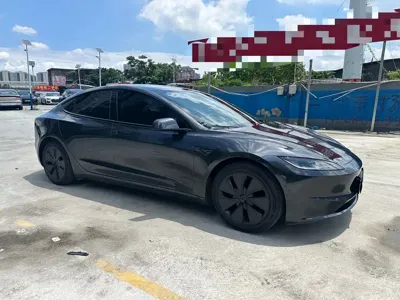 Tesla Model 3 2025, 40000 км, за 152800 CNY
