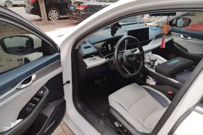 Geely Auto Preface 2021, 69600 км, за 65858.73 CNY - фото 13