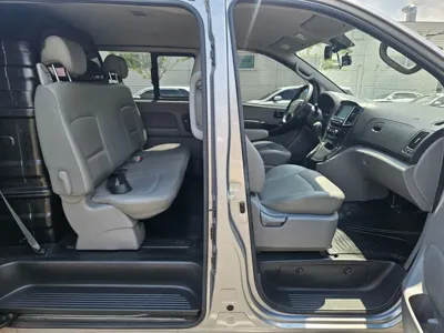 Hyundai Starex 2018, 200657 км, за 8500000 KRW - фото 16
