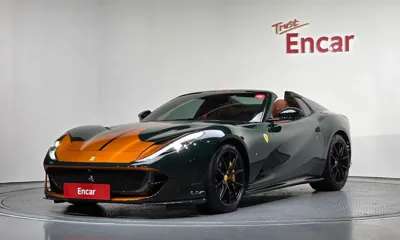 Ferrari 812 · 2022 год