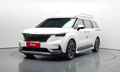 Kia Canival · 2023 год
