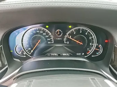 BMW 7 Series 2017, 174700 км, за 141600 CNY - фото 12