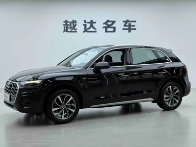 Audi Q5L 2022, 64000 км, за 176000 CNY - фото 1