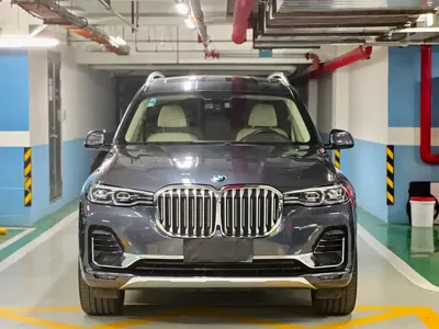 BMW X7 2019, 50000 км, за 388000 CNY