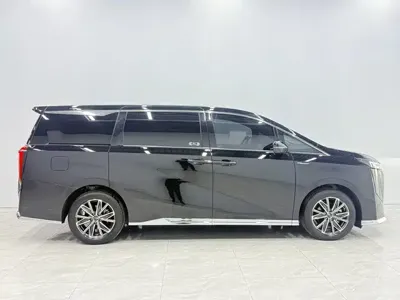 GAC Motor Trumpchi M8 2024, 37900 км, за 168800 CNY - фото 6