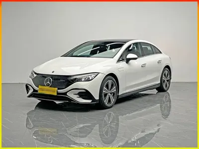 Mercedes-Benz EQE · 2025 год