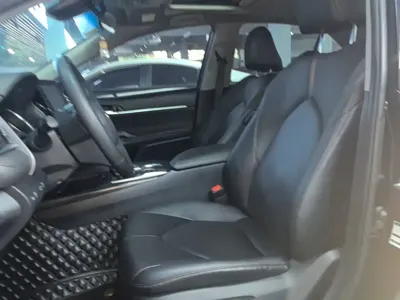 Toyota Camry 2022, 61100 км, за 110500 CNY - фото 15