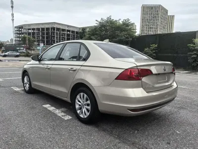 Volkswagen Bora 2019, 80000 км, за 33800 CNY