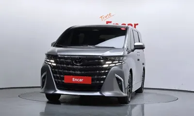 Toyota Alphard 2024, 2901 км, за 106700000 KRW