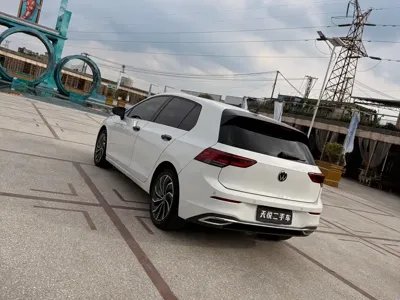 Volkswagen Golf 2020, 110000 км, за 66800 CNY - фото 13