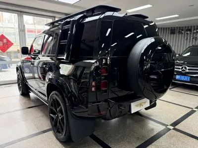 Land Rover Defender 2023, 79000 км, за 559800 CNY - фото 4