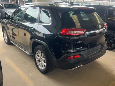 Jeep Cherokee 2016, 116200 км, за 51750.46 CNY - фото 4