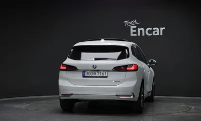 BMW 2-Series 2023, 7426 км, за 33900000 KRW