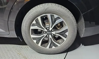 Kia Canival 2023, 62340 км, за 26100000 KRW - фото 21